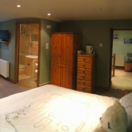 Manor Farm Bed And Breakfast Бакстон Экстерьер фото