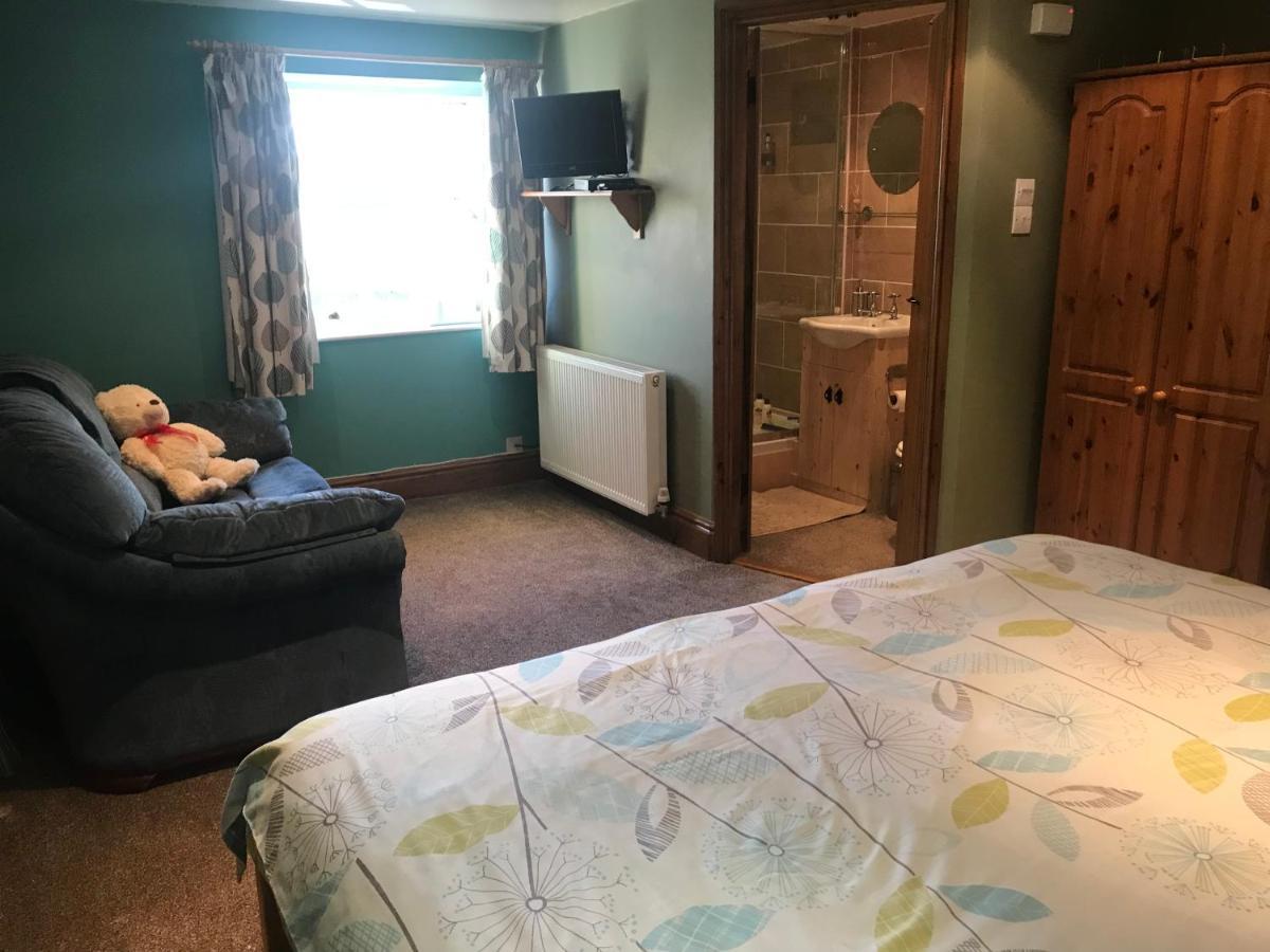 Manor Farm Bed And Breakfast Бакстон Экстерьер фото